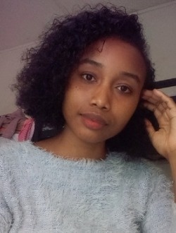 Nambinisoa's profile, a single 25-year-old a woman in Antananarivo