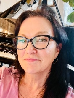 Alex's profile, a single 56-year-old a woman in Granby