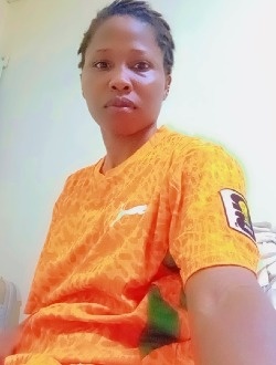 Aminata's profile, a single 29-year-old a woman in Abidjan