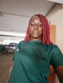 Teclaire's profile, a single 33-year-old a woman in Douala