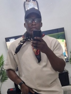 Patrick's profile, a single 30-year-old a man in Abé