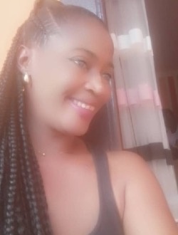 Sabine's profile, a single 43-year-old a woman in Éfok