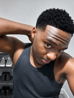 Loïc Douglas Mbida's profile, a single 25-year-old a man in Douala