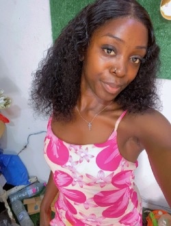 Haicha's profile, a single 24-year-old a woman in Yaoundé