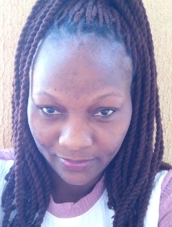 Zmf's profile, a single 29-year-old a woman in 1200 Logements