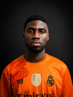 Nikolas's profile, a single 25-year-old a man in Yaoundé