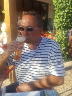 Laurent's profile, a single 47-year-old a man in Brignais