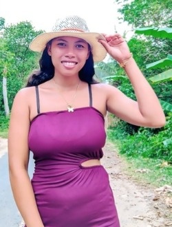 Angelinah's profile, a single 21-year-old a woman in Toamasina