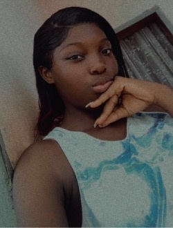 Dani Love's profile, a single 25-year-old a woman in Yaoundé