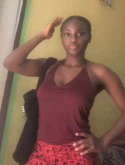 Kelly Jennifer's profile, a single 21-year-old a woman in Douala
