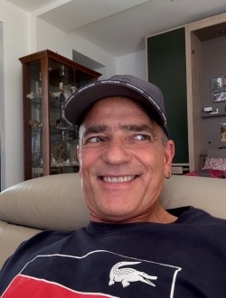 profile picture 0