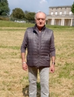 Jean Yves's profile, a single 67-year-old a man in Bordeaux