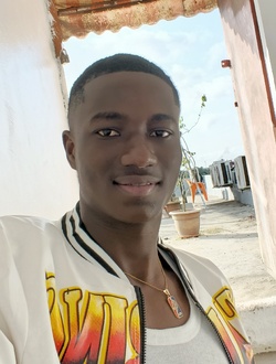 Ollo's profile, a single 22-year-old a man in Abi