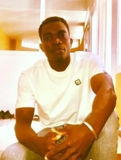 Eric's profile, a single 29-year-old a man in Dakar