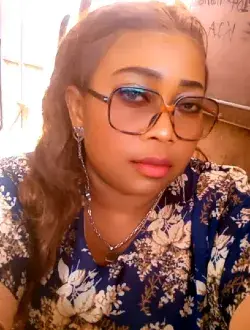 Rose's profile, a single 48-year-old a woman in Douala