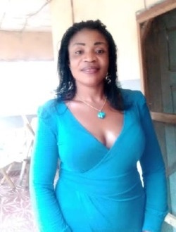 Yvette's profile, a single 51-year-old a woman in Daoukro
