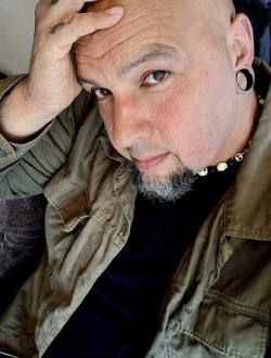Asca's profile, a single 51-year-old a man in Abbeville