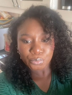 Aicha's profile, a single 48-year-old a woman in Conakry