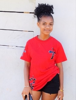Olisca's profile, a single 19-year-old a woman in Antalaha