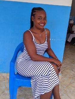Frida's profile, a single 30-year-old a woman in Aborano