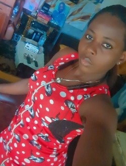 Ornela's profile, a single 28-year-old a woman in Douala