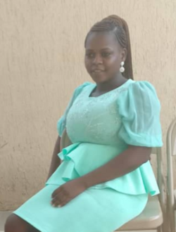 Flore's profile, a single 27-year-old a woman in Kara