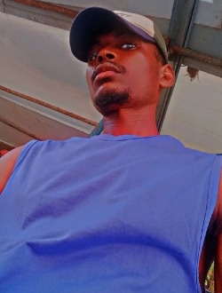 Ricky's profile, a single 27-year-old a man in Yaoundé