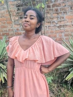 Olidia's profile, a single 22-year-old a woman in Antalaha