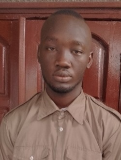 Eric's profile, a single 21-year-old a man in Brazzaville