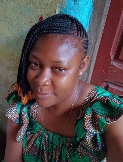 Andrianna's profile, a single 36-year-old a woman in Douala