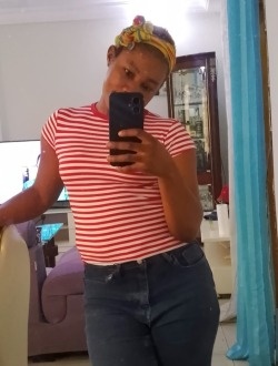 Angèle Lovie's profile, a single 32-year-old a woman in Buea