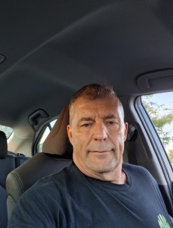 Alan's profile, a single 61-year-old a man in Brossard