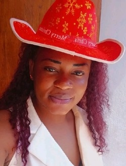 Sheila's profile, a single 36-year-old a woman in Lomé