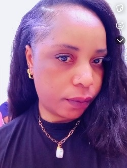 Marina's profile, a single 30-year-old a woman in Abadjin-Kouté