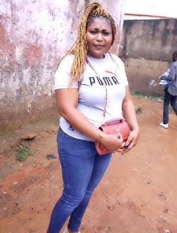 Cathy's profile, a single 39-year-old a woman in Yaoundé