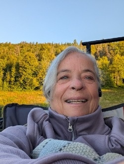 France's profile, a single 68-year-old a woman in Québec