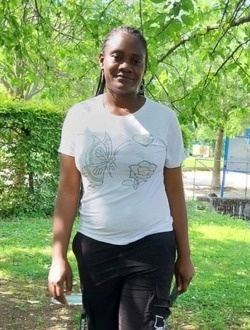 Anita's profile, a single 37-year-old a woman in Brescia