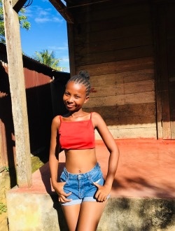 Kairah's profile, a single 19-year-old a woman in Sambava
