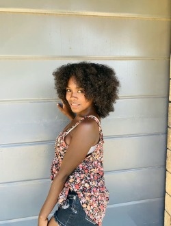 Mayah's profile, a single 22-year-old a woman in Toliara