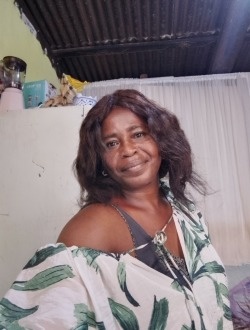 Yvonne's profile, a single 49-year-old a woman in Yaoundé