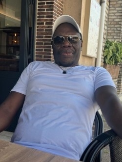 Thym's profile, a single 46-year-old a man in Saint-Maurice