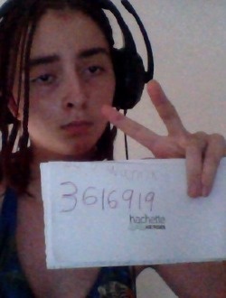Océane's profile, a single 19-year-old a woman in Mirabel