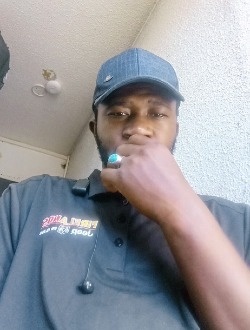 Abdoulaye's profile, a single 32-year-old a man in Paris