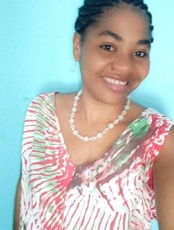 Marie's profile, a single 36-year-old a woman in Abala