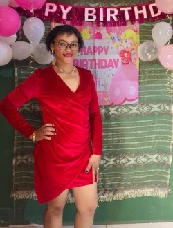 Lou's profile, a single 37-year-old a woman in 67 Ha