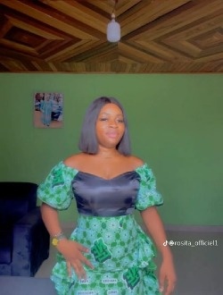 Rose's profile, a single 25-year-old a woman in Douala