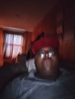 Dominique's profile, a single 37-year-old a man in Gadsden