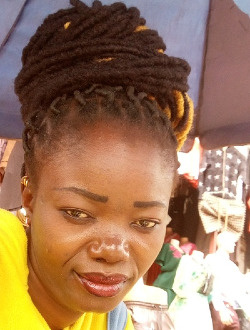 Marie's profile, a single 34-year-old a woman in Abono