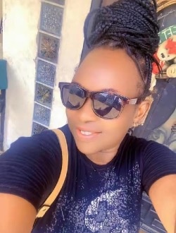 Ghislaine's profile, a single 36-year-old a woman in Douala