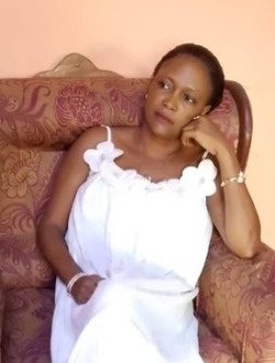 Francine's profile, a single 50-year-old a woman in Abang